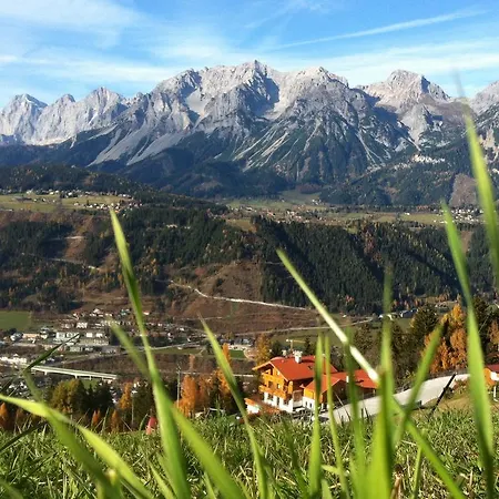 Guest house Holzhackerstube Schladming