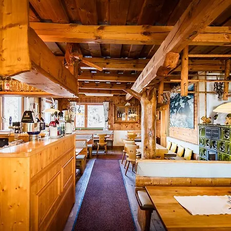 Holzhackerstube 3* Schladming